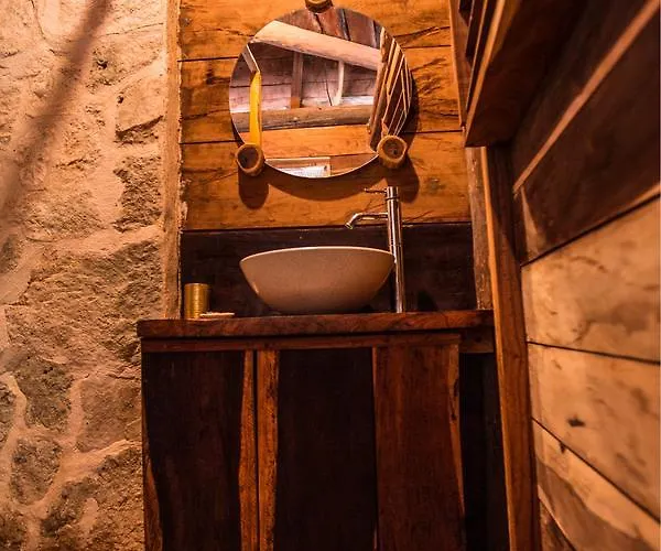 Bed & Breakfast Escarabajo Rojo Tulum Pueblo
